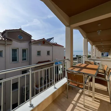 Aelia Villa-3